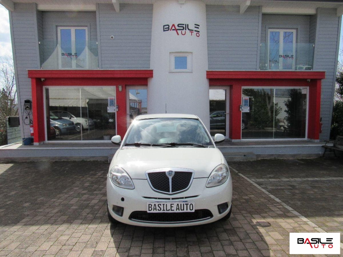 Lancia Ypsilon 1.4 Elle Ecochic GPL