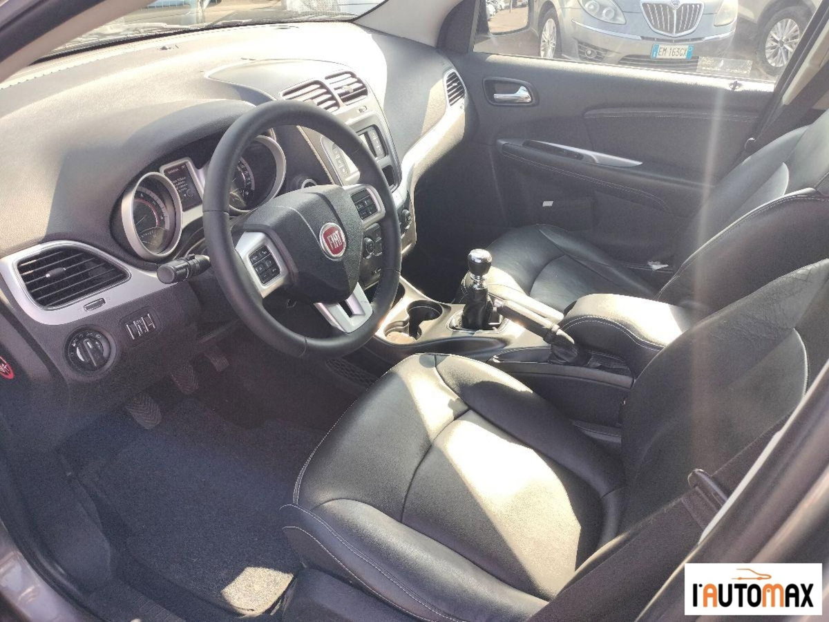 Fiat Freemont 2.0 Multijet 140 CV (8)