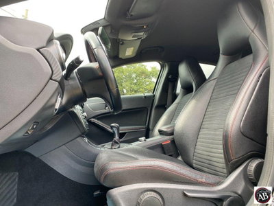 Mercedes-Benz Classe A 160 CDI Sport (12)
