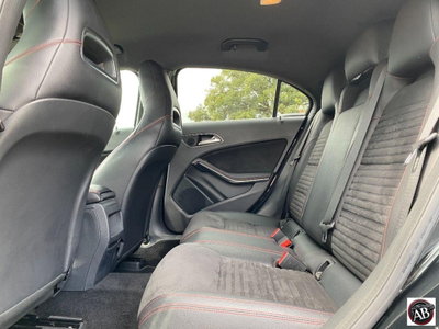 Mercedes-Benz Classe A 160 CDI Sport (17)