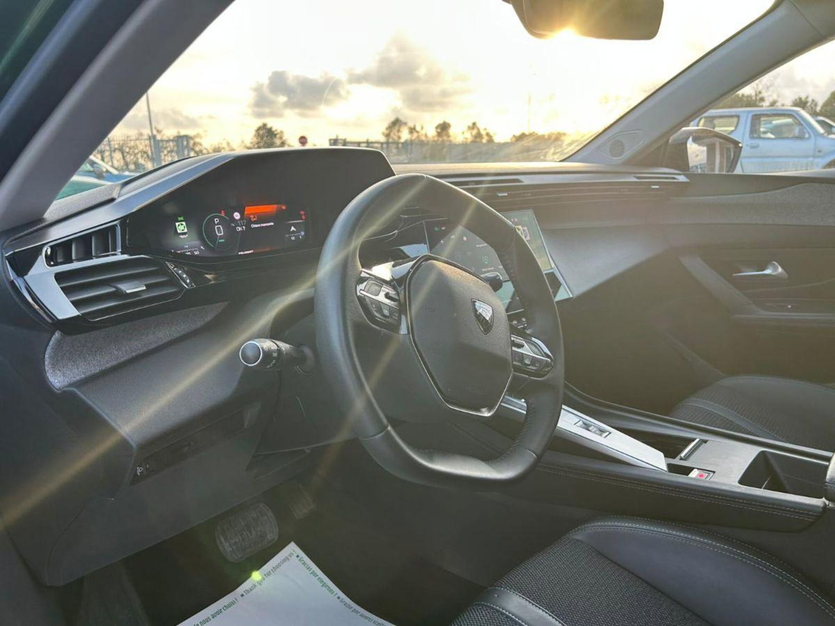 Peugeot 308 PureTech Turbo 130 S&S EAT8 Allure (10)