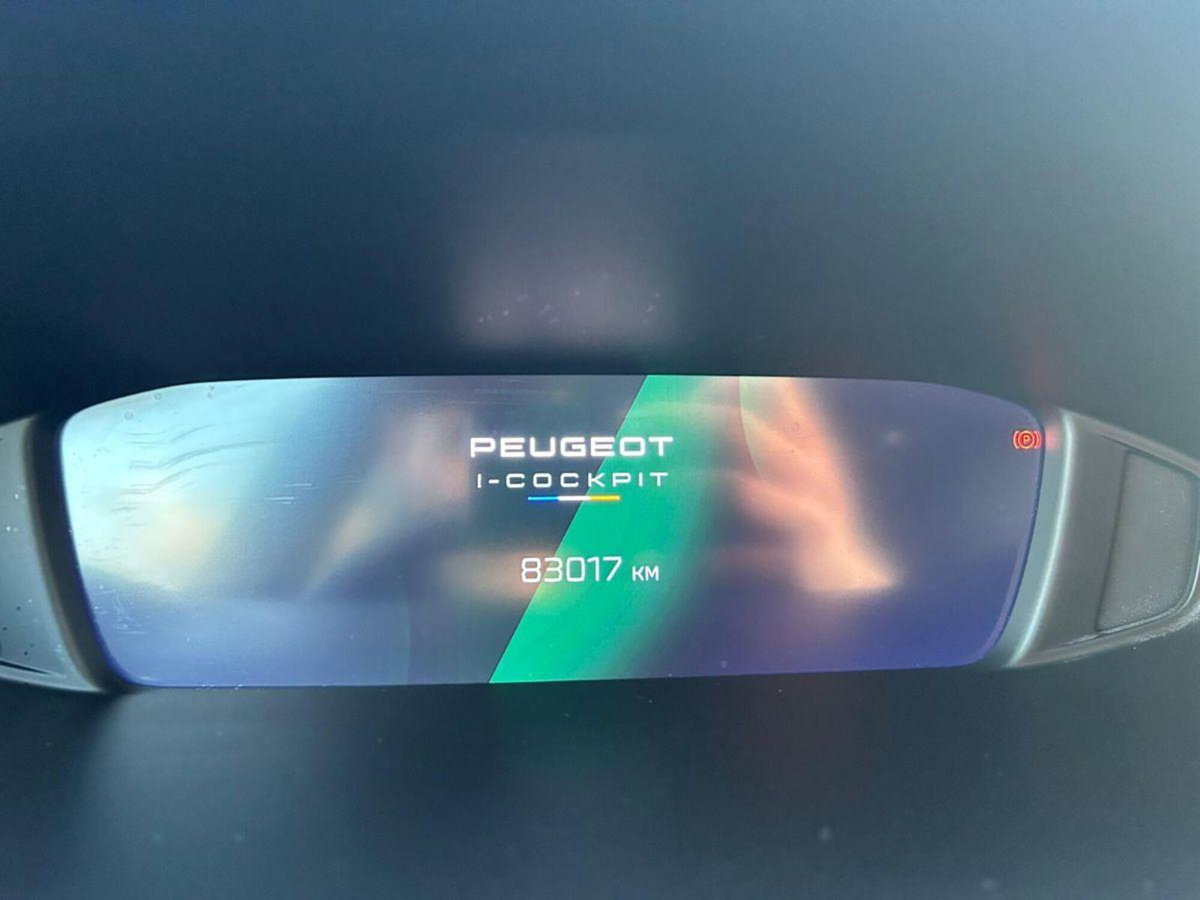 Peugeot 308 PureTech Turbo 130 S&S EAT8 Allure (18)
