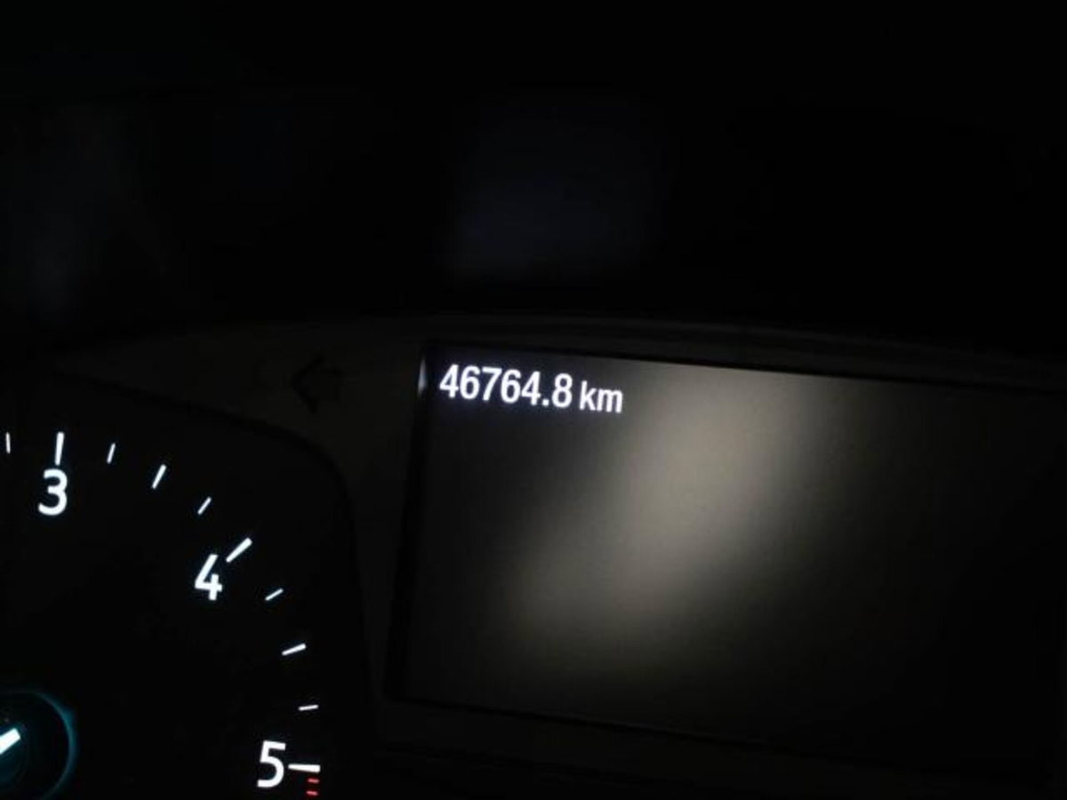 Ford Fiesta Active 1.5 TDCi (10)