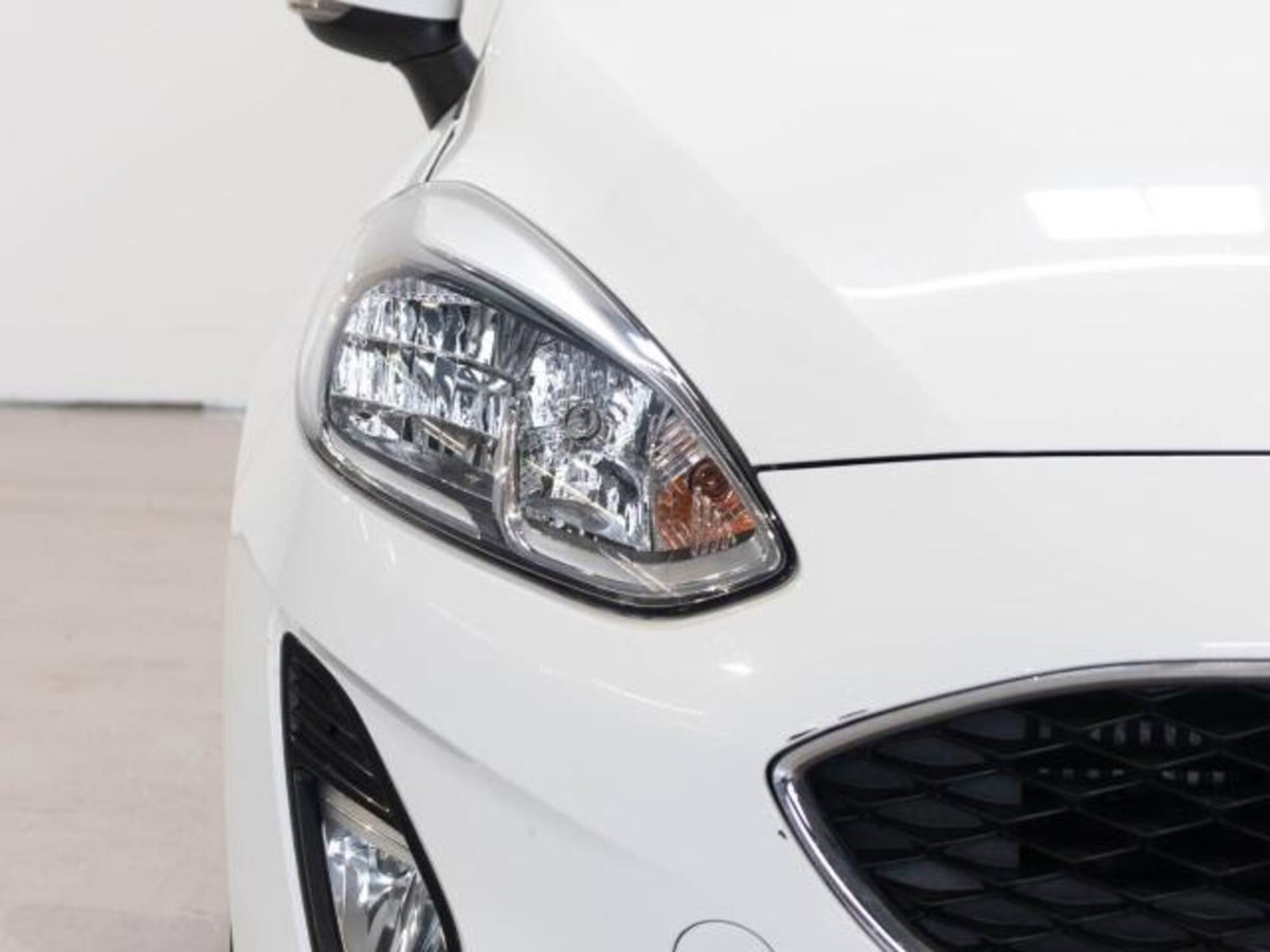 Ford Fiesta Active 1.5 TDCi (8)