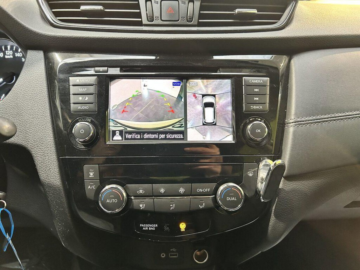 Nissan X-Trail dCi 150 4WD X-Tronic Business (12)