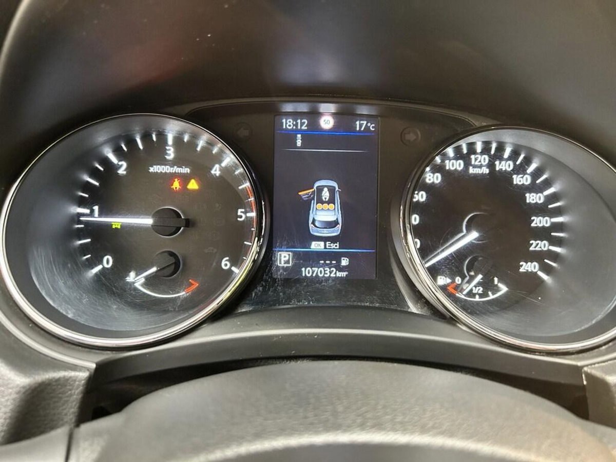 Nissan X-Trail dCi 150 4WD X-Tronic Business (9)