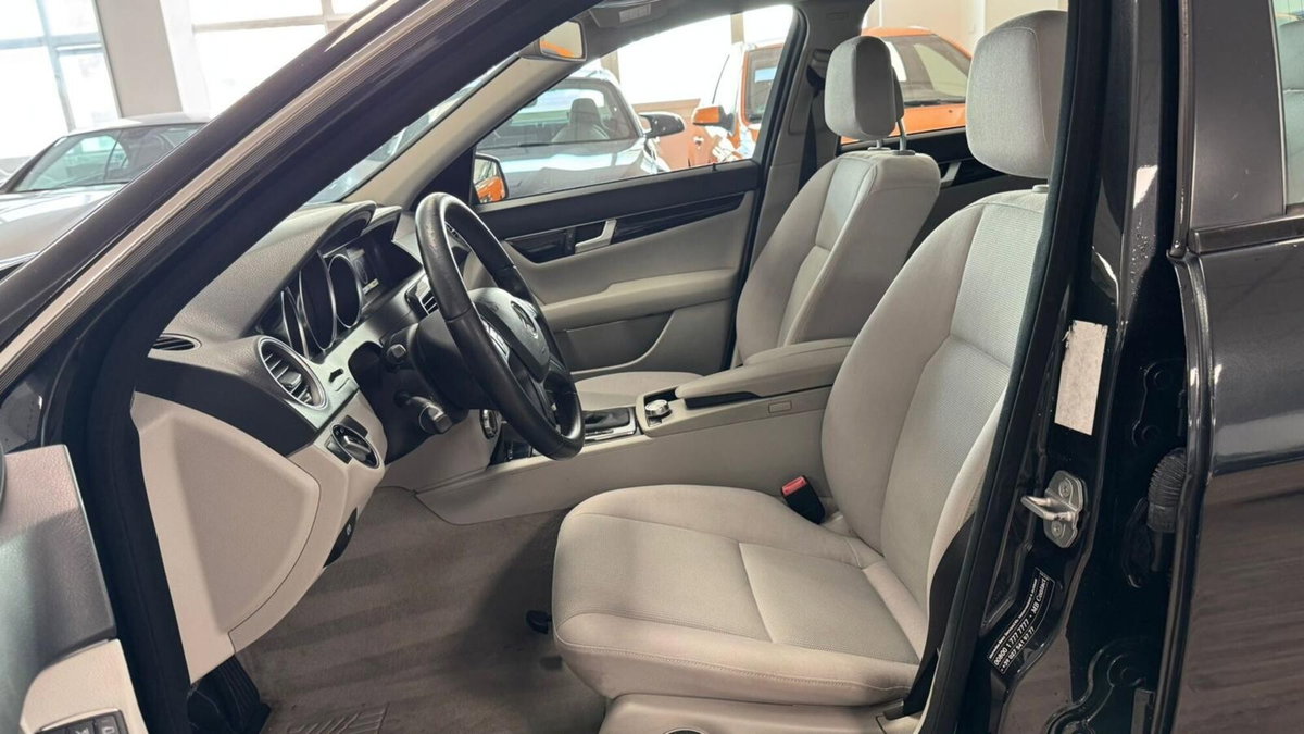 Mercedes-Benz Classe C Station Wagon 220 CDI BlueEFFICIENCY Executive (10)