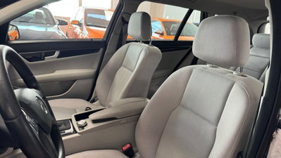 Mercedes-Benz Classe C Station Wagon 220 CDI BlueEFFICIENCY Executive (11)