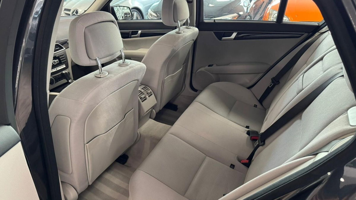 Mercedes-Benz Classe C Station Wagon 220 CDI BlueEFFICIENCY Executive (12)