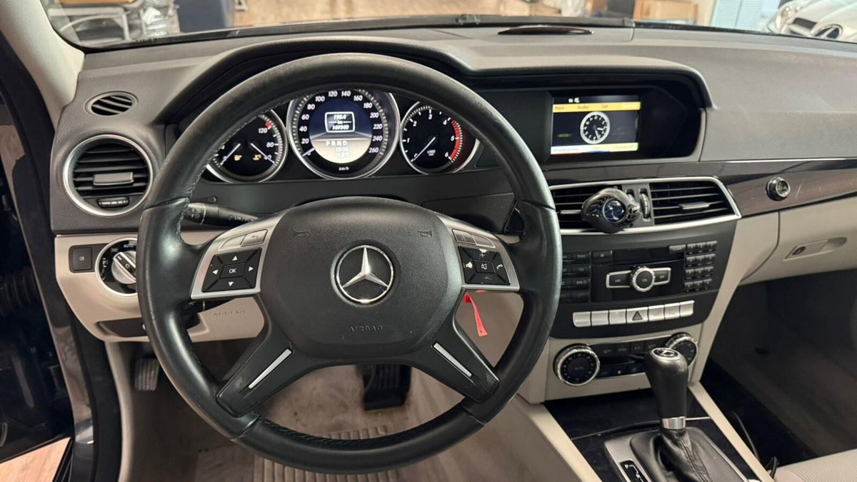 Mercedes-Benz Classe C Station Wagon 220 CDI BlueEFFICIENCY Executive (13)
