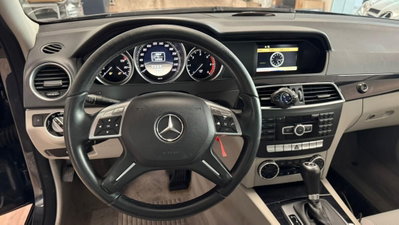 Mercedes-Benz Classe C Station Wagon 220 CDI BlueEFFICIENCY Executive (13)
