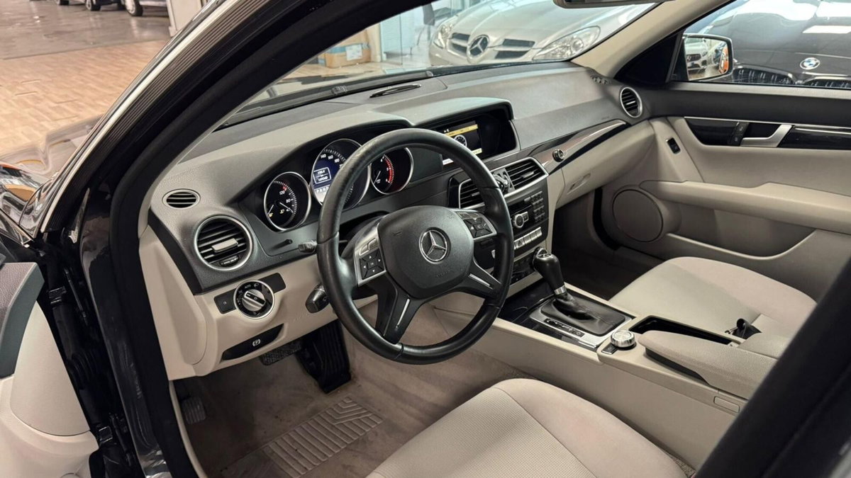 Mercedes-Benz Classe C Station Wagon 220 CDI BlueEFFICIENCY Executive (9)
