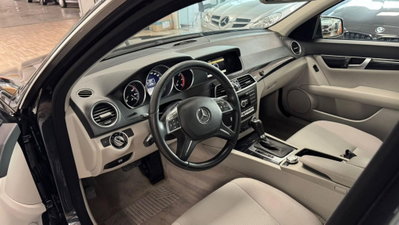 Mercedes-Benz Classe C Station Wagon 220 CDI BlueEFFICIENCY Executive (9)
