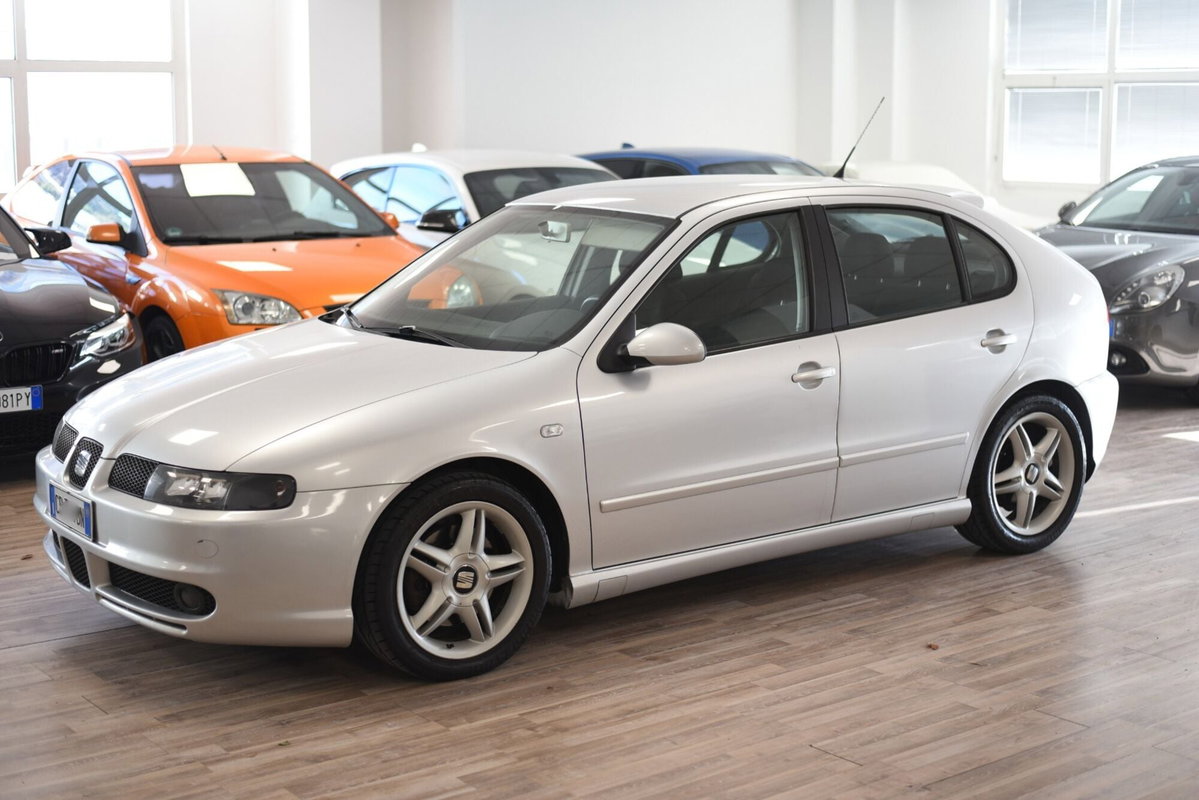 SEAT Leon T 20V cat FR