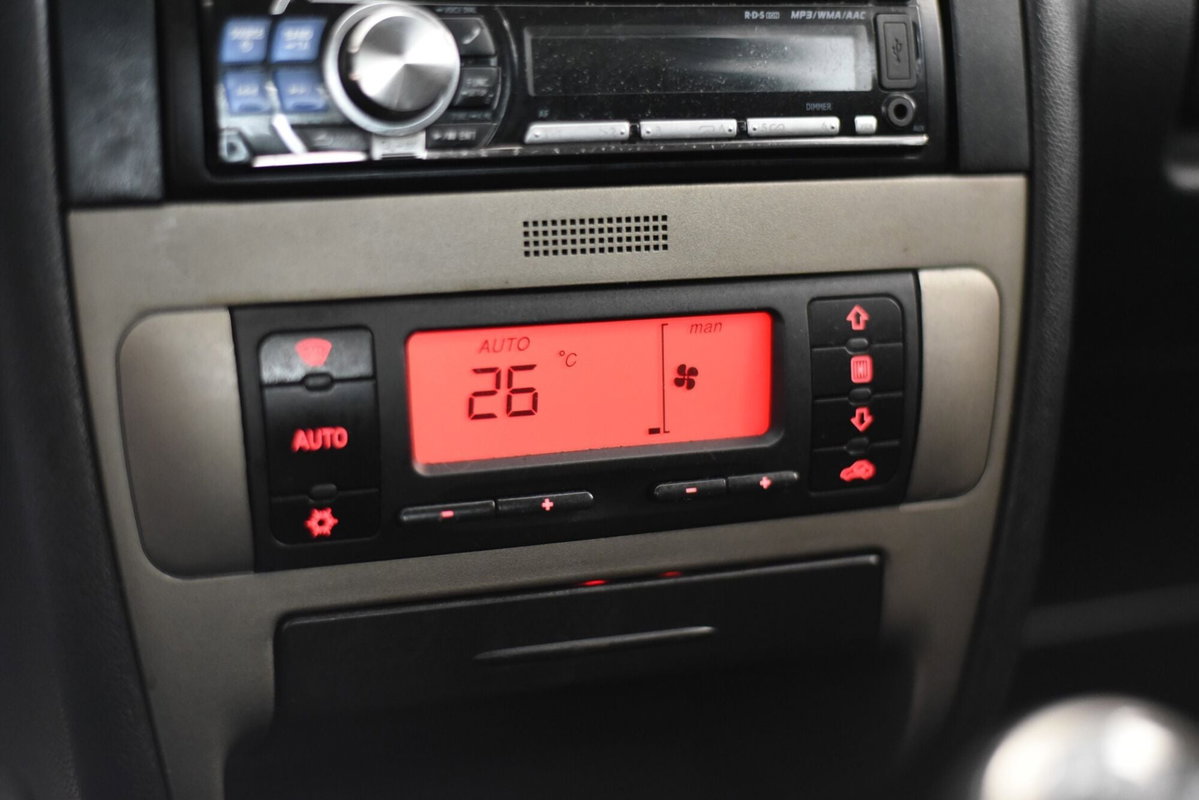SEAT Leon T 20V cat FR (12)