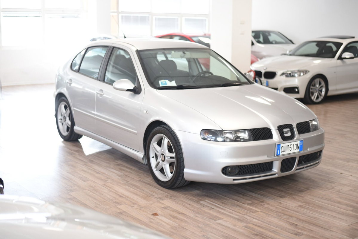 SEAT Leon T 20V cat FR (3)