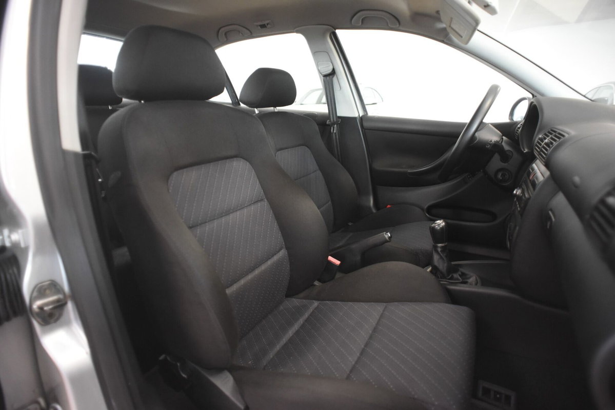 SEAT Leon T 20V cat FR (8)