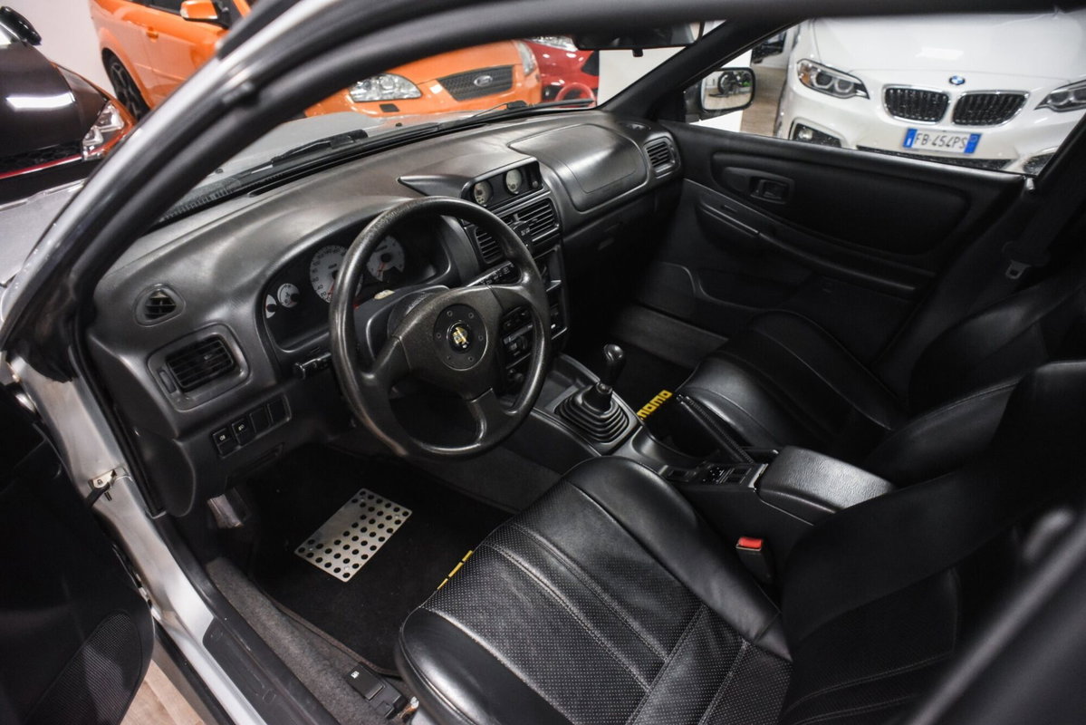 Subaru Impreza Station Wagon 2.0i T 16V cat Compact 4WD (7)