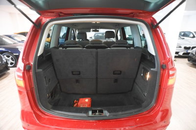 SEAT Alhambra 2.0 TDI CR DPF 4 Kids (17)