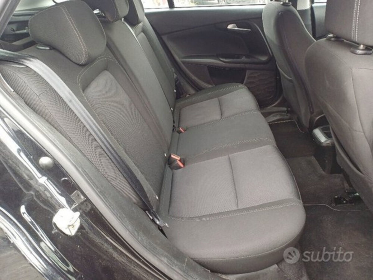 Fiat Tipo Station Wagon Tipo 1.6 Mjt S&S DCT SW S-Design (20)
