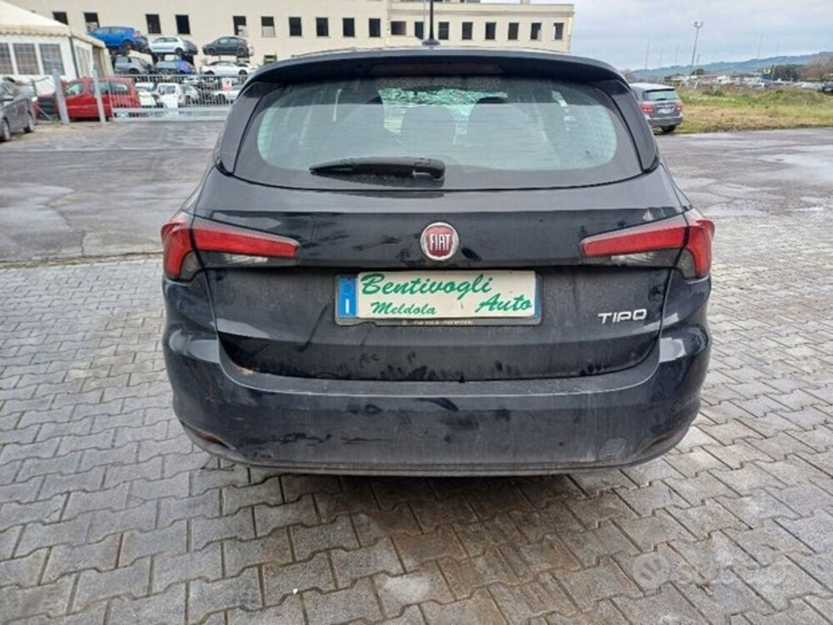 Fiat Tipo Station Wagon Tipo 1.6 Mjt S&S DCT SW S-Design (9)