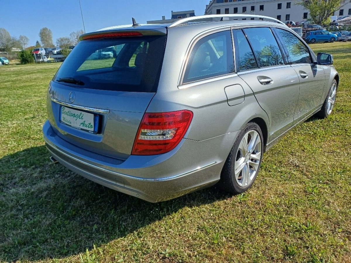 Mercedes-Benz Classe C Station Wagon 220 CDI Avantgarde (8)