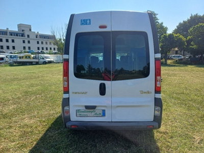 Renault Trafic Furgone T27 2.5 dCi/115 PC-TN Passenger Confort FAP (8)