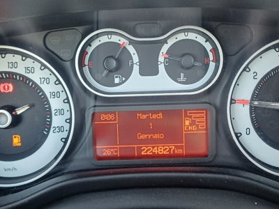 Fiat 500L 0.9 TwinAir Turbo Natural Power Lounge (12)