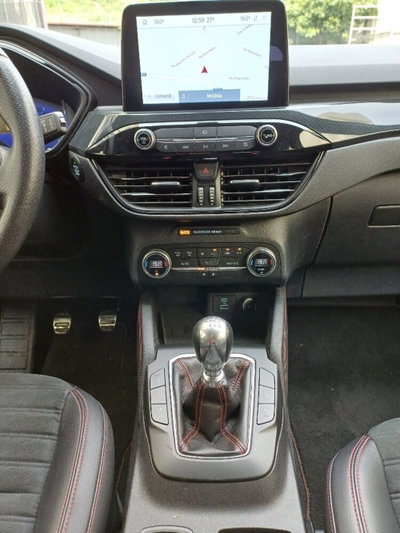 Ford Kuga 1.5 ecoboost ST-Line X 2wd 150cv (10)