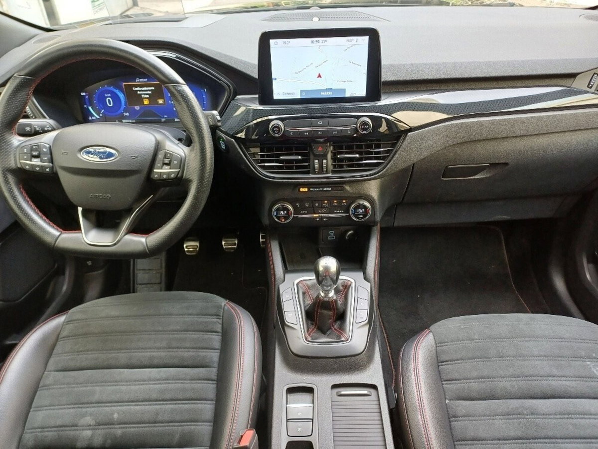 Ford Kuga 1.5 ecoboost ST-Line X 2wd 150cv (9)
