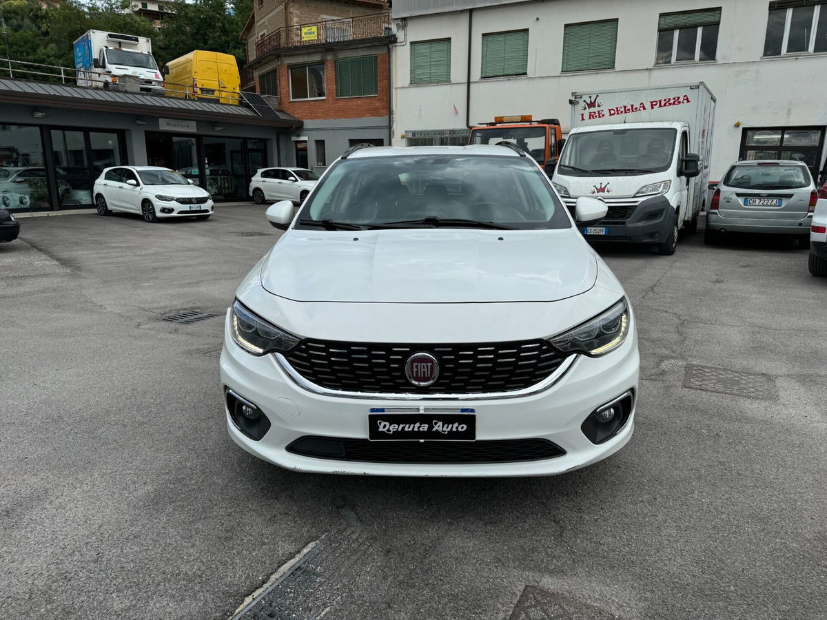 Fiat Tipo Station Wagon Tipo 1.6 Mjt S&S DCT SW Lounge (8)