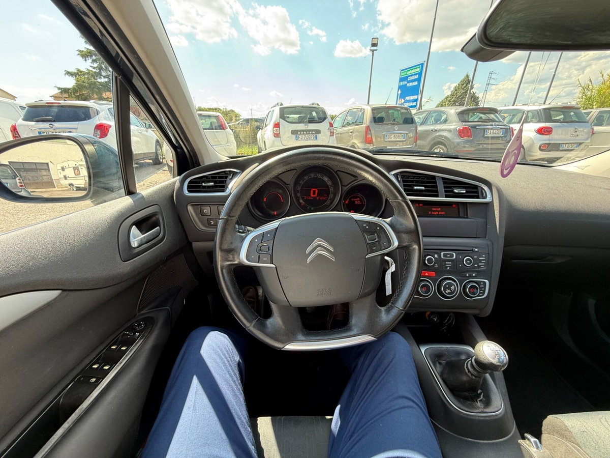 Citroen C4 1.6 e-HDi 110 airdream CMP6 Exclusive (11)