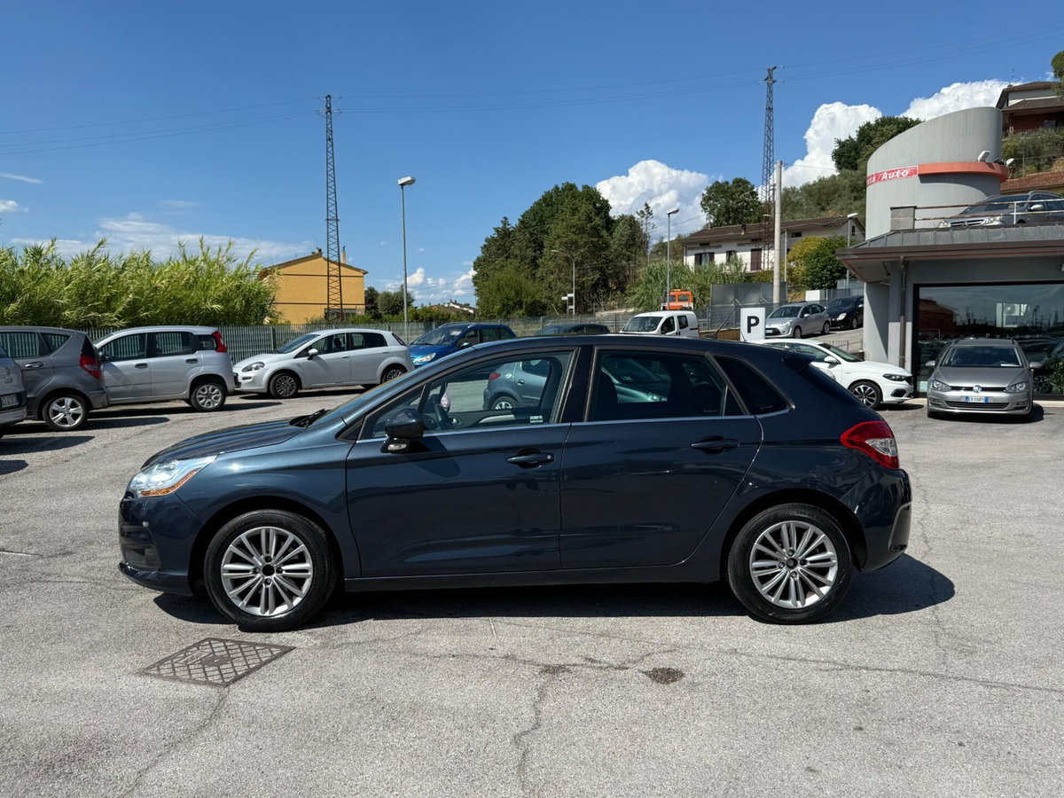 Citroen C4 1.6 e-HDi 110 airdream CMP6 Exclusive (2)