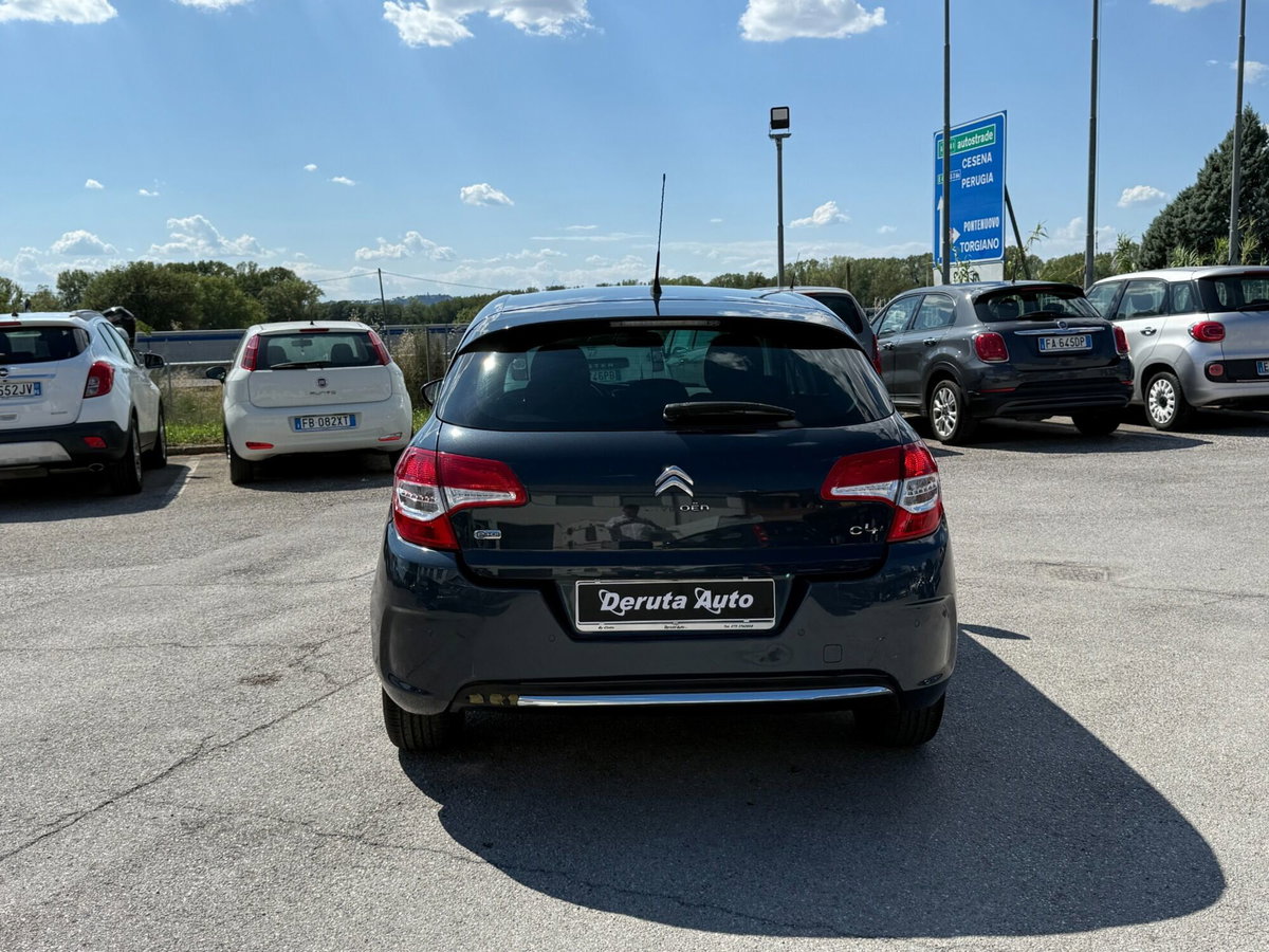 Citroen C4 1.6 e-HDi 110 airdream CMP6 Exclusive (4)