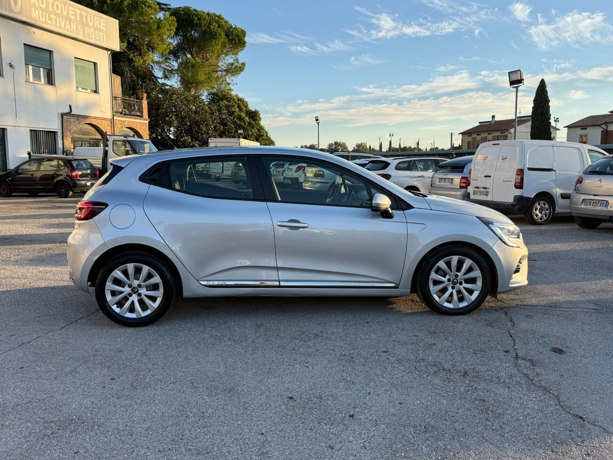 Renault Clio Blue dCi 85 CV 5 porte Intens (6)