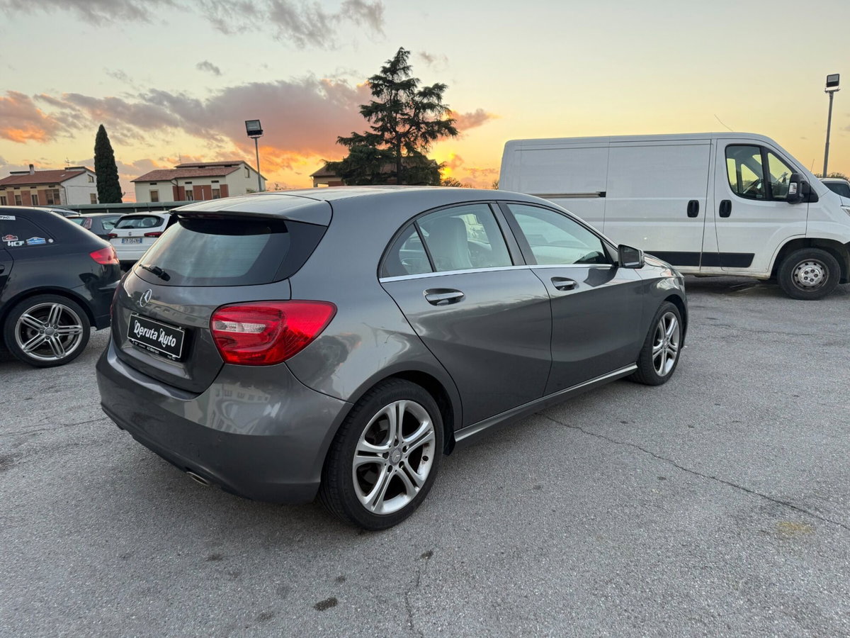 Mercedes-Benz Classe A 180 CDI Premium (5)
