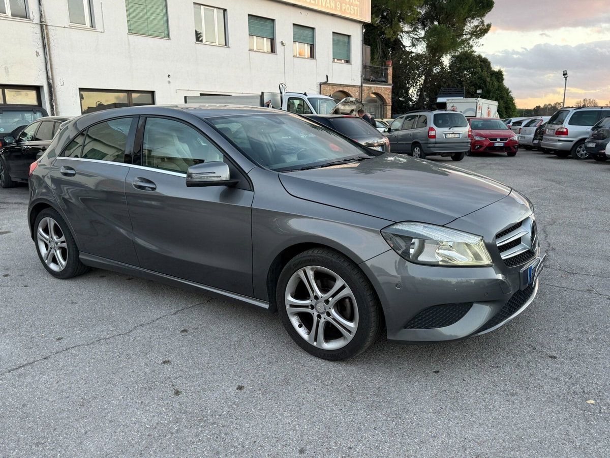 Mercedes-Benz Classe A 180 CDI Premium (7)