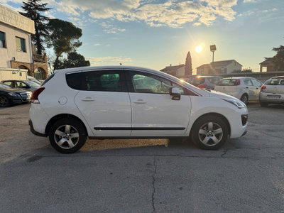 Peugeot 3008 1.6 HDi 115CV Active (6)