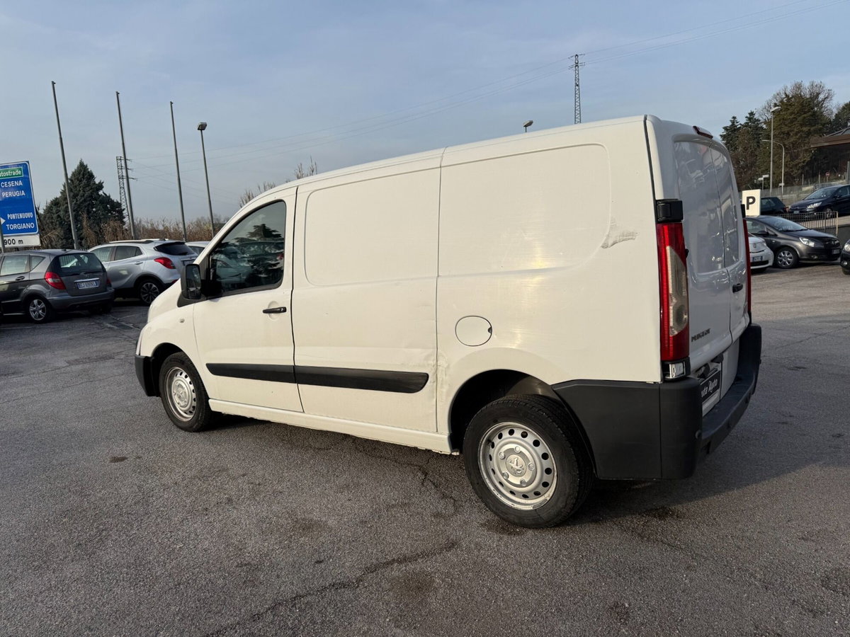 Peugeot Expert Furgone 2.0 HDi 125CV FAP PL-TA 12Q Furgone Vetrato (3)