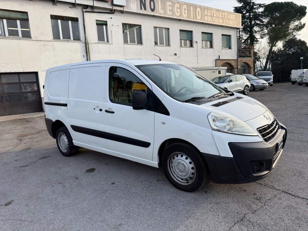 Peugeot Expert Furgone 2.0 HDi 125CV FAP PL-TA 12Q Furgone Vetrato (7)