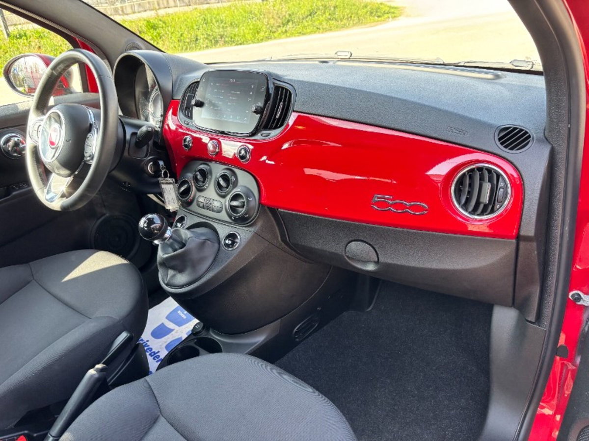 Fiat 500 1.0 Hybrid Red (17)