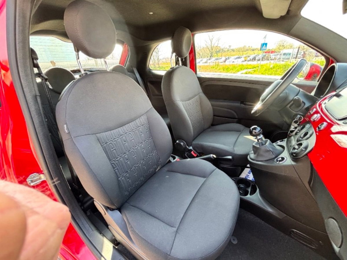 Fiat 500 1.0 Hybrid Red (19)