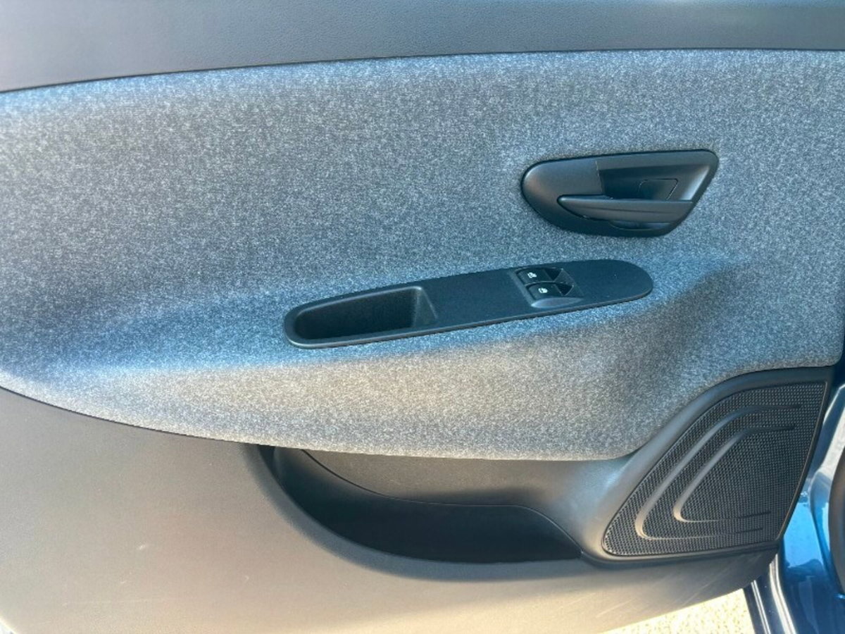 Lancia Ypsilon 1.0 FireFly 5 porte S&S Hybrid Silver Plus (12)