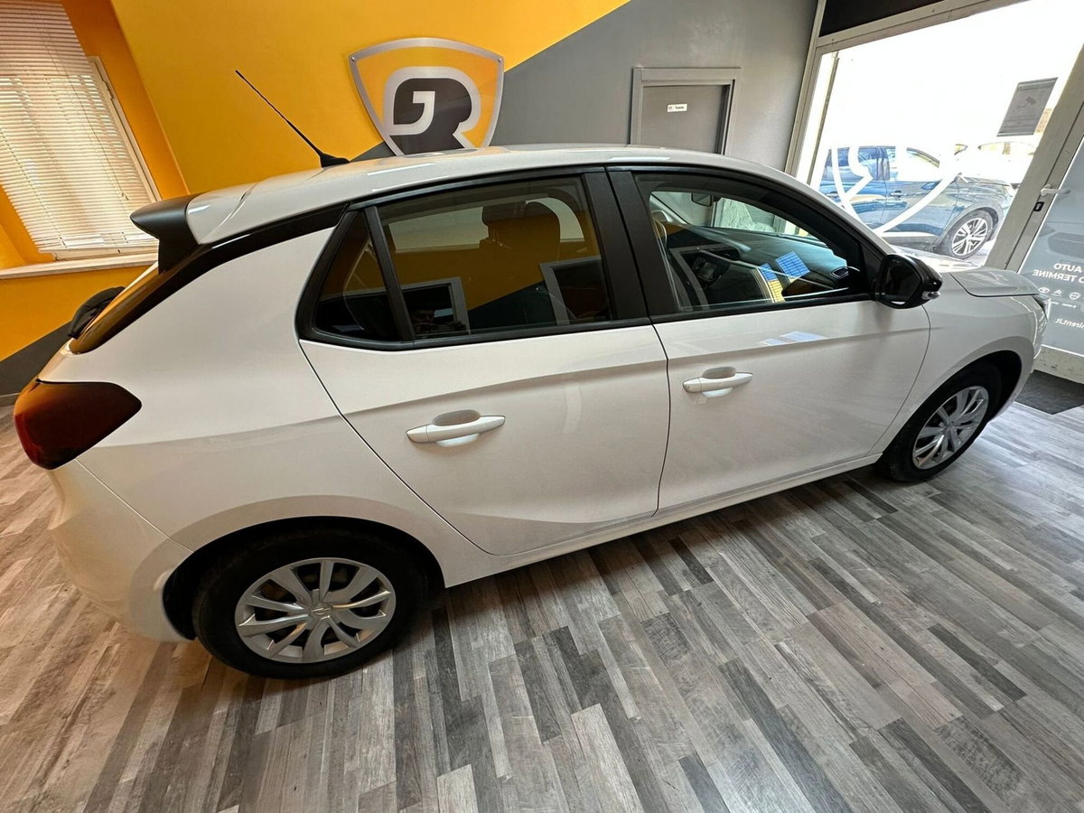 Opel Corsa 1.2 100 CV Edition (7)