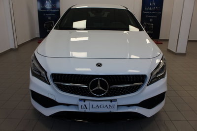 Mercedes-Benz CLA Shooting Brake 200 d Automatic Shooting Brake Premium (2)