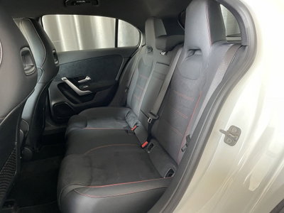Mercedes-Benz Classe A 250 Automatic 4Matic Premium (10)