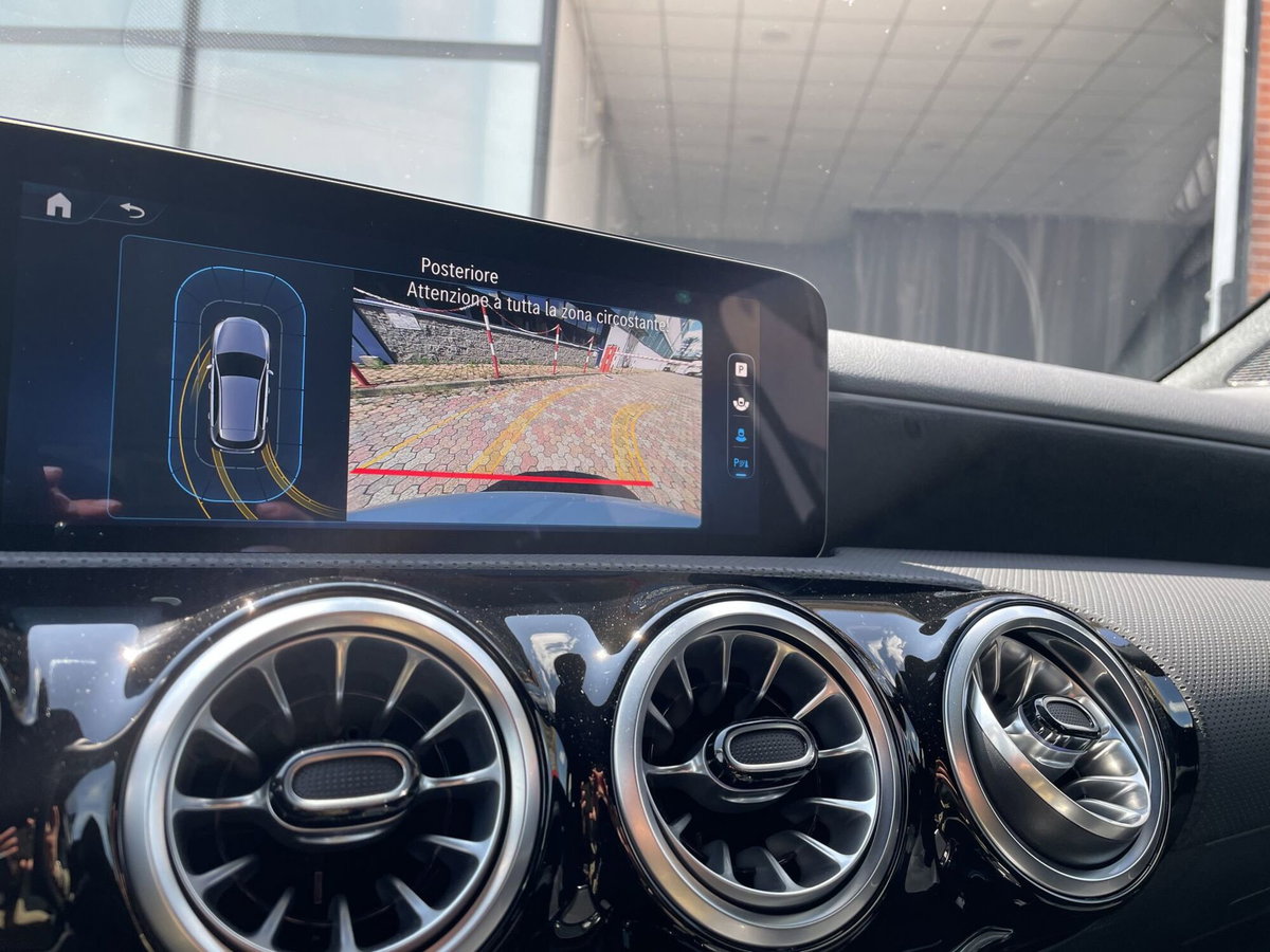 Mercedes-Benz Classe A 250 Automatic 4Matic Premium (15)