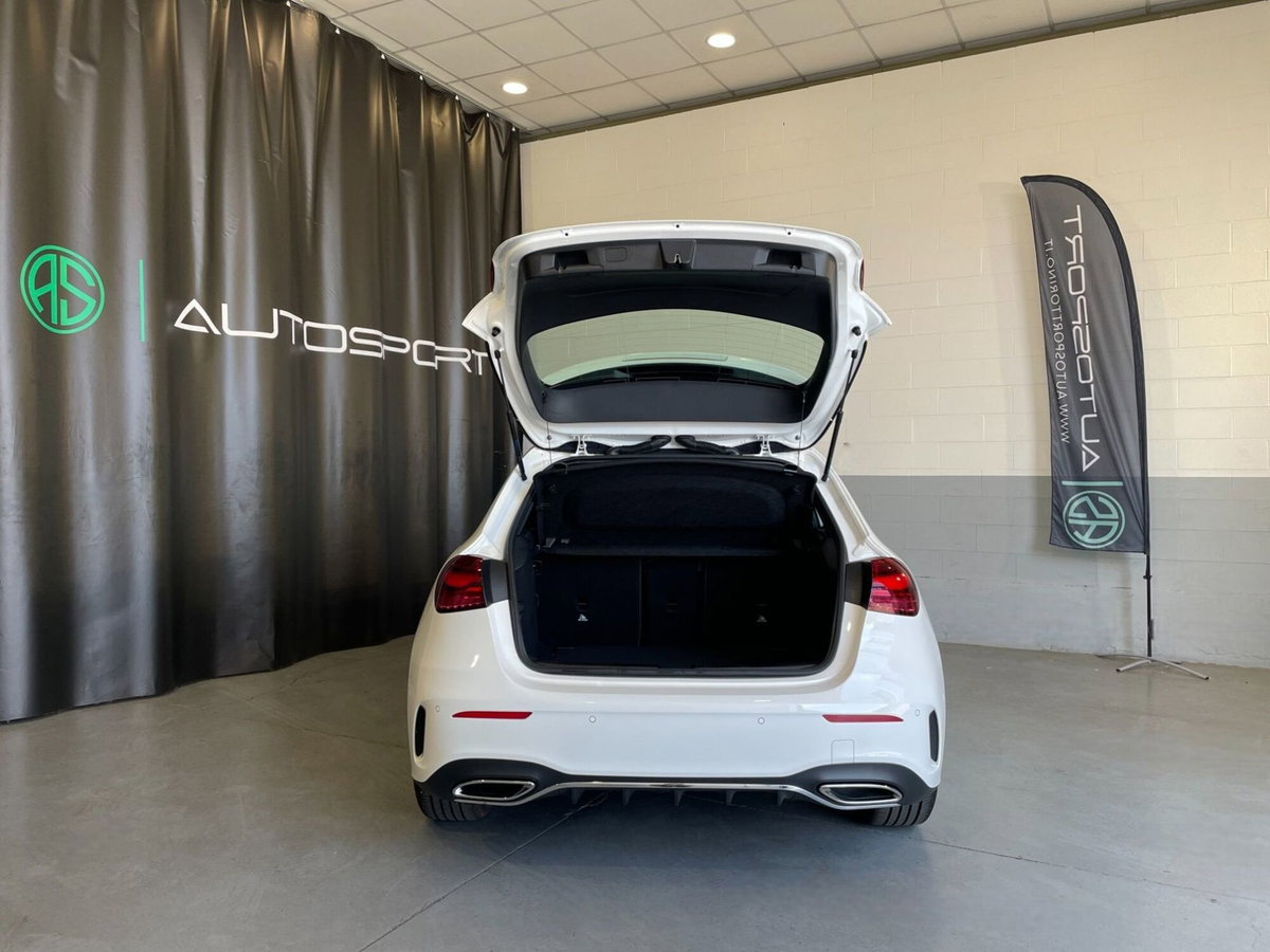 Mercedes-Benz Classe A 250 Automatic 4Matic Premium (6)