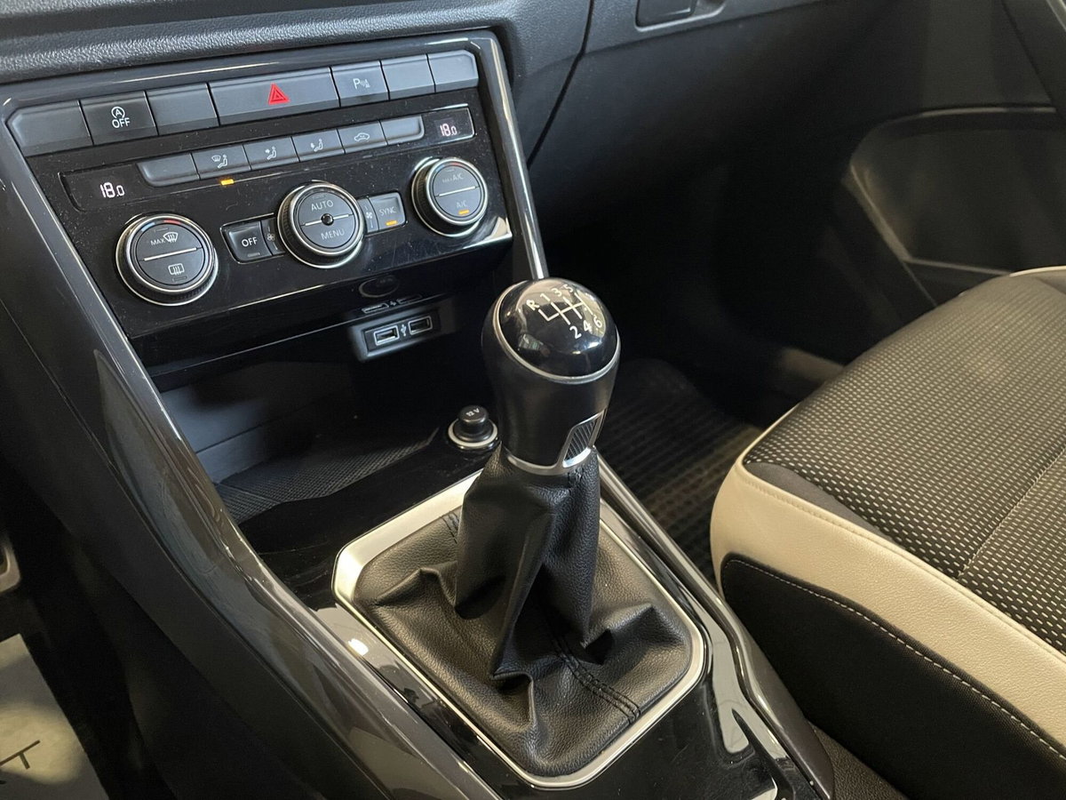Volkswagen T-Roc 2.0 TDI SCR 4MOTION Advanced BlueMotion Technology (13)