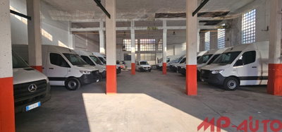 Mercedes-Benz Classe eSprinter Furgone Furgone 41 kWh (12)